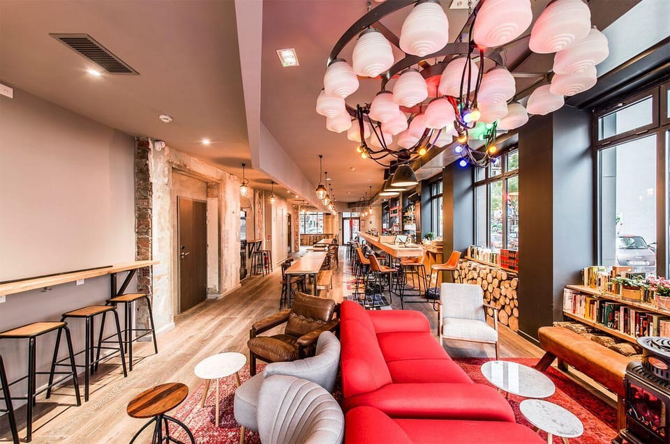 Bar/lounge