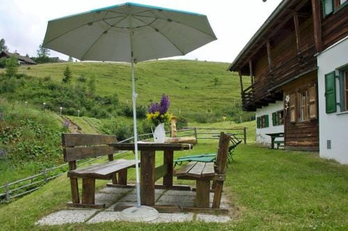 Almliesl EBEN-588 Lodge in Carinthia, Austria