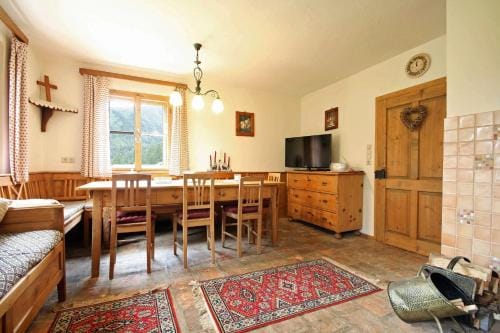 Almliesl EBEN-588 Lodge in Carinthia, Austria
