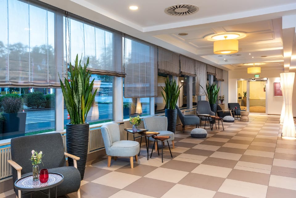 Leonardo Royal Hotel Koeln - Am Stadtwald Hotel in Cologne