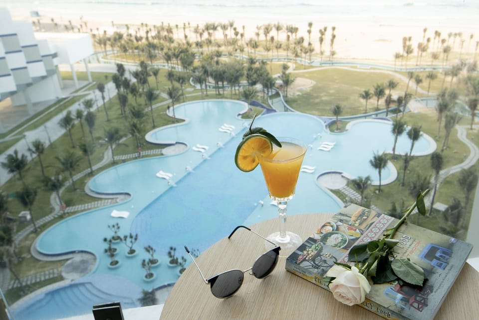 Private pool