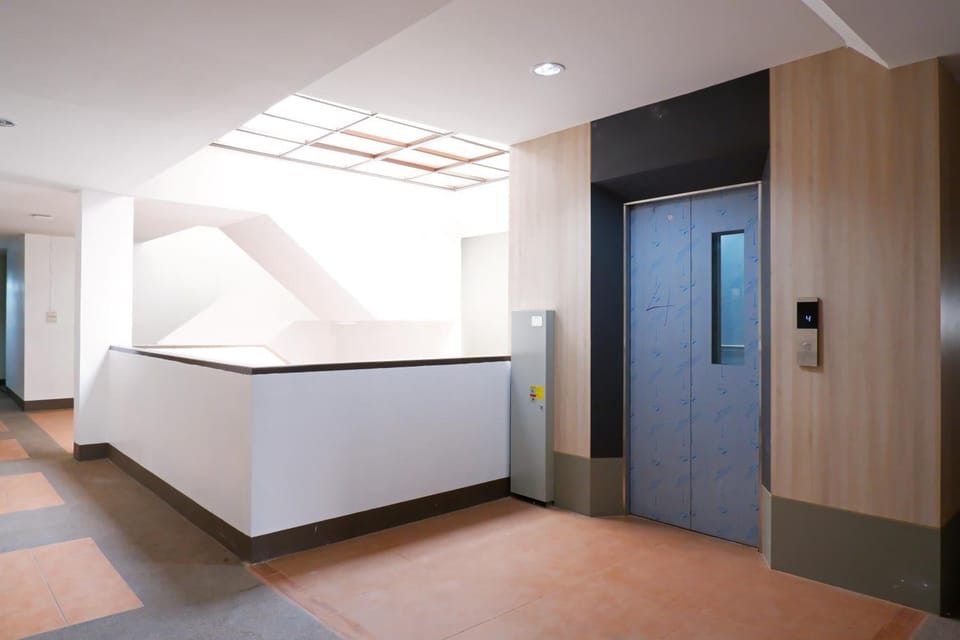 C Room Extra (Mai Samakkhi 15) by Choktawee Hotel in Chiang Mai