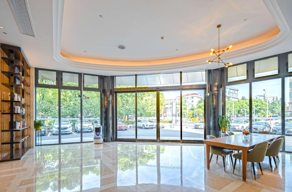 U-FREE Hotel Shanghai Hongqiao Wuzhong Road Branch Hotel in Shanghai