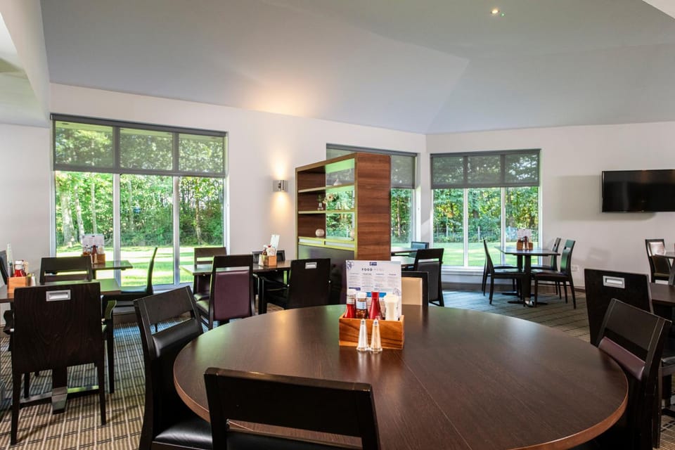 Holiday Inn Express Stirling By IHG Hotel in Stirling