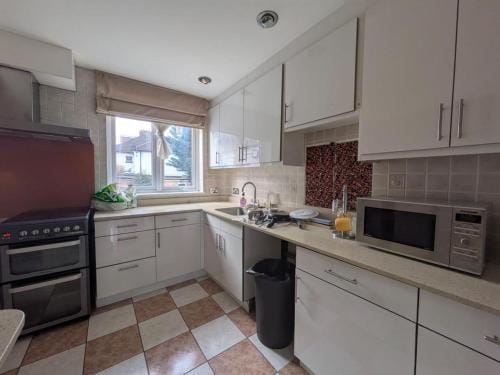 Gordon Avenue Guest House HA7 London Hotel in Harrow