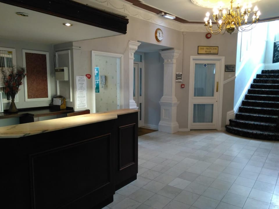 Crown Hotel Hotel in Stoke-on-Trent