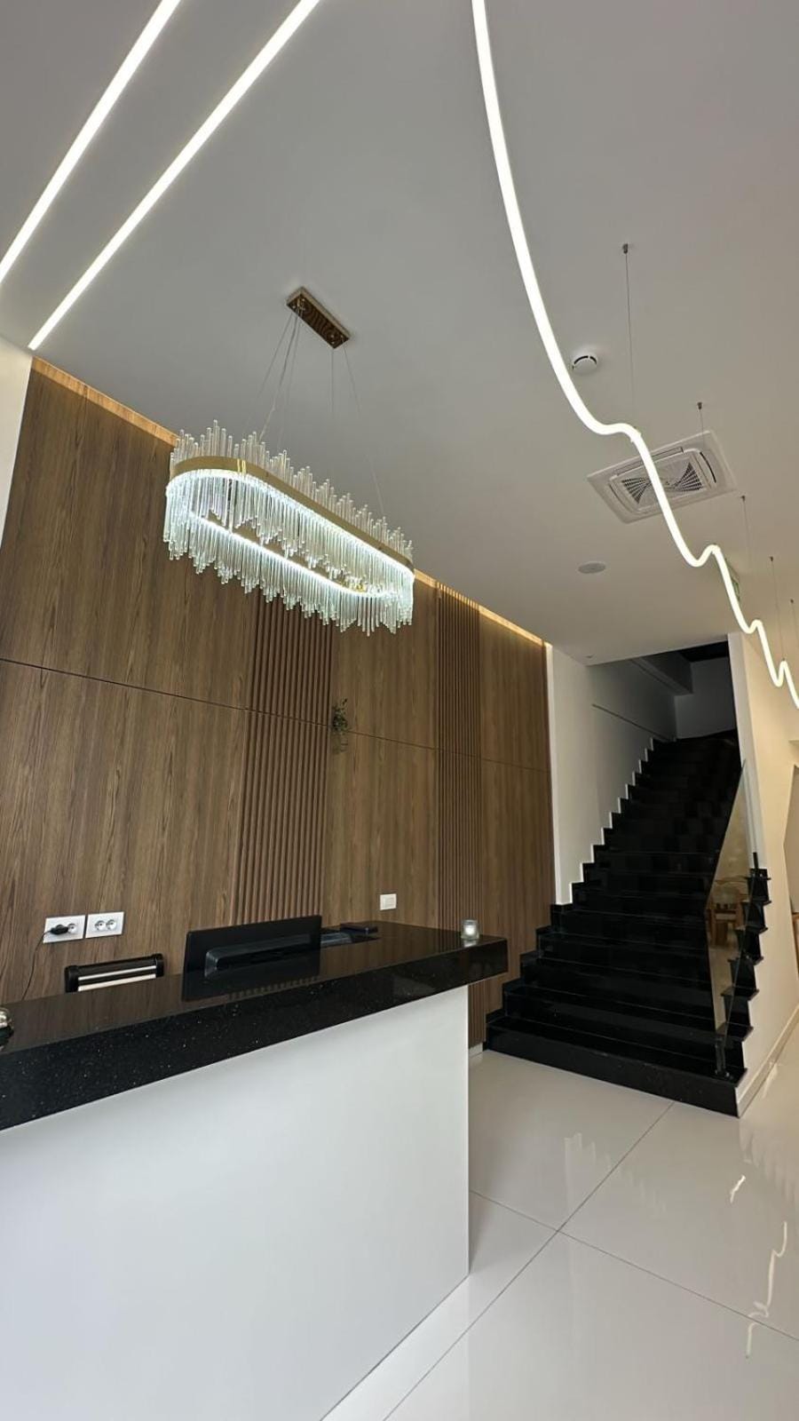 Moonlight Hotel Hotel in Vlorë