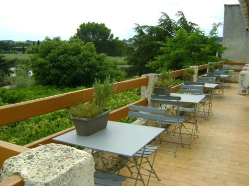 Le H de SERNHAC Inn in Provence-Alpes-Côte d'Azur