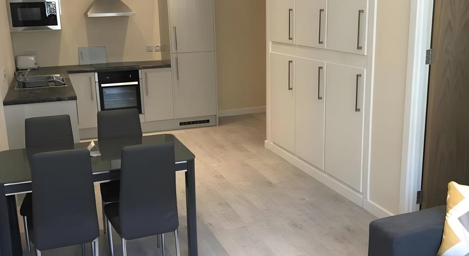 The Dragon Hotel Hotel in Swansea