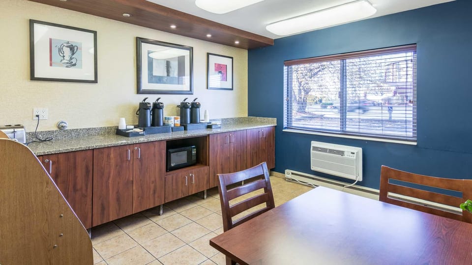 Motel 6 Eau Claire, WI Hotel in Eau Claire