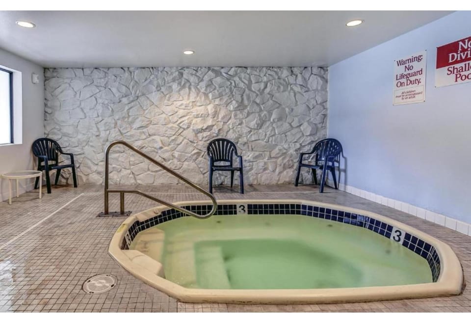 Motel 6 Coos Bay, OR Hotel in Coos Bay