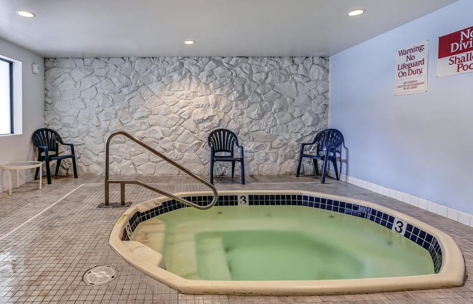 Motel 6 Coos Bay, OR Hotel in Coos Bay