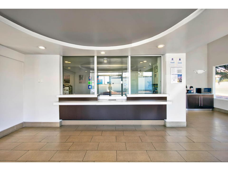 Studio 6  Victorville, CA - Apple Valley Hotel in Victorville