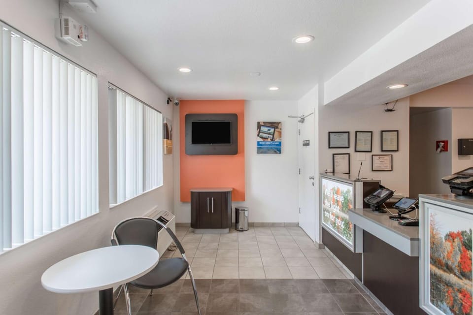 Motel 6 Goodlettsville, TN - Nashville Hotel in Goodlettsville