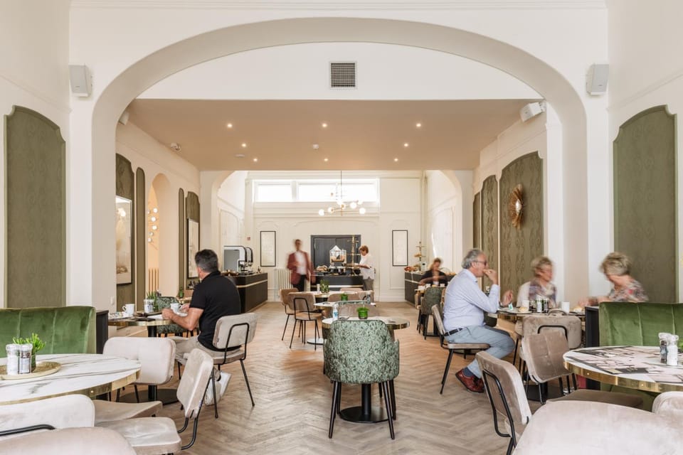 C-Hotels Continental Hotel in De Panne