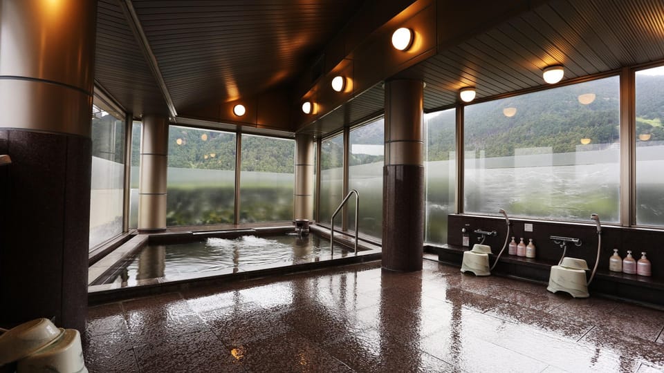 Point Vacation Yunoyama Onsen Hotel in Japan