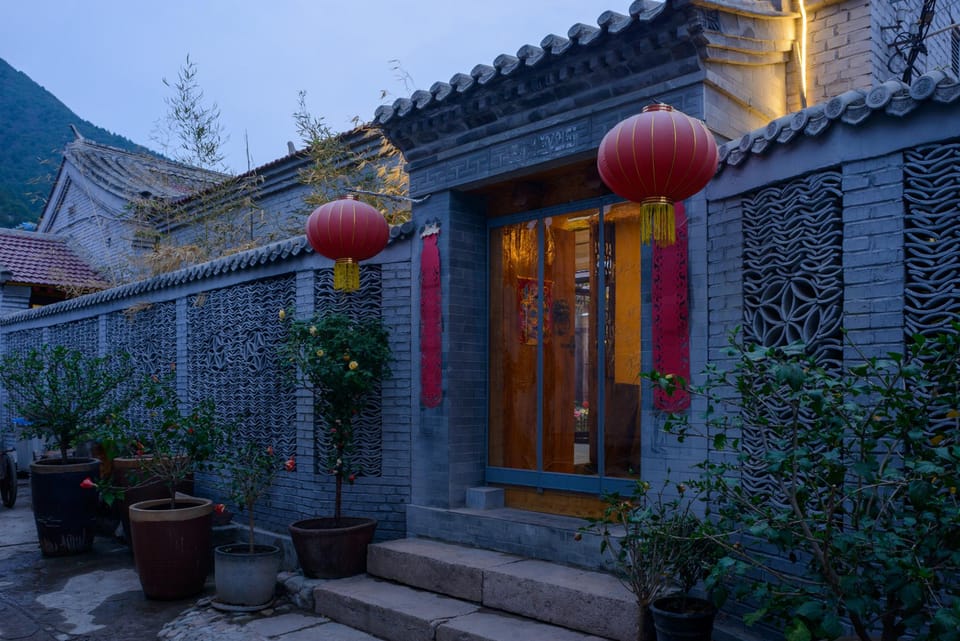 Floral Hotel Beijing Yiguangnian Xiaoyuan B&B (Changping Shisanling Reservoir Science Park Branch) Hotel in Beijing