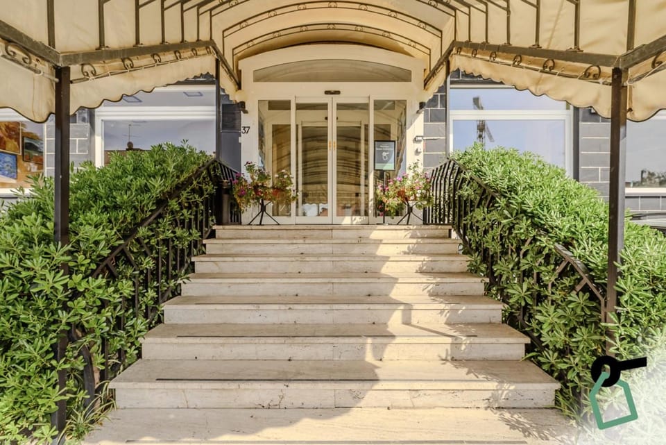 HOTIDAY Room Collection - Varazze Hotel in Varazze