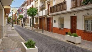 SeaBreeze Getaway–OldTownLiving Hotel in Fuengirola