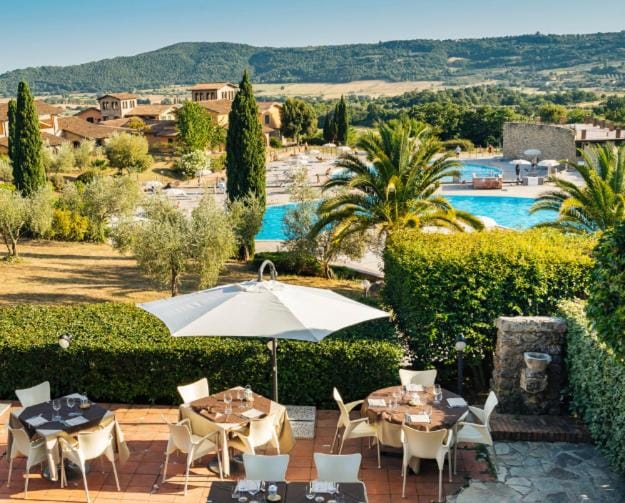 HOTIDAY Room Collection - Massa Alta Hotel in Tuscany