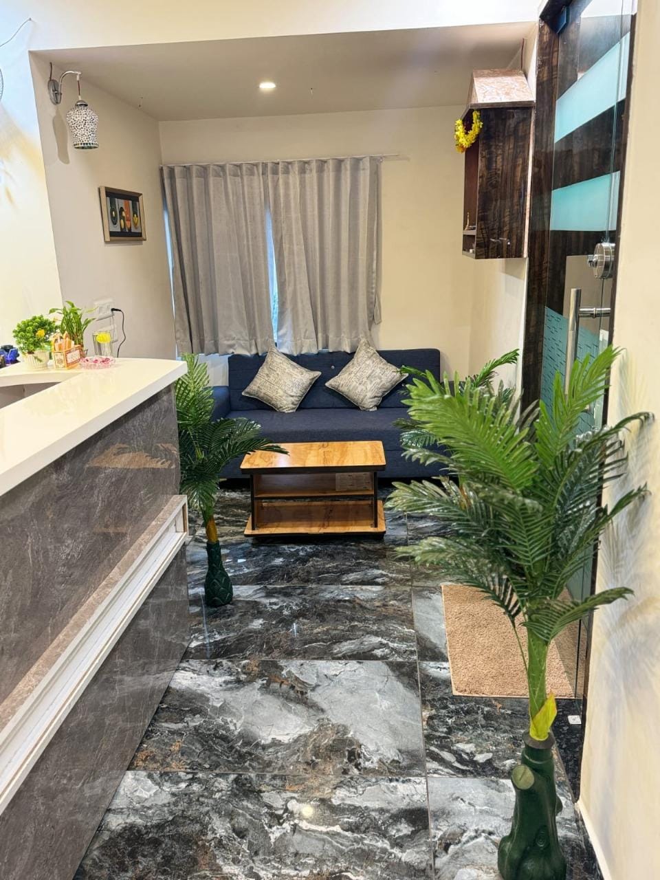 HOTEL ALPINE Hotel in Ahmedabad