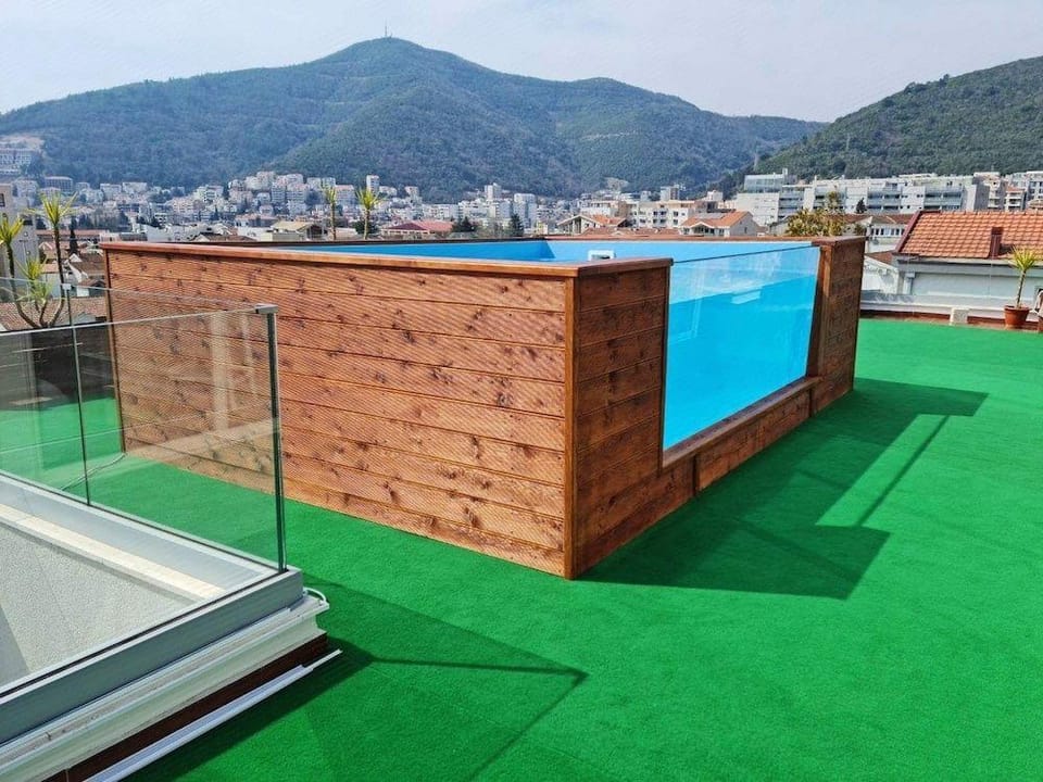 Villa Skyprime Hotel in Budva