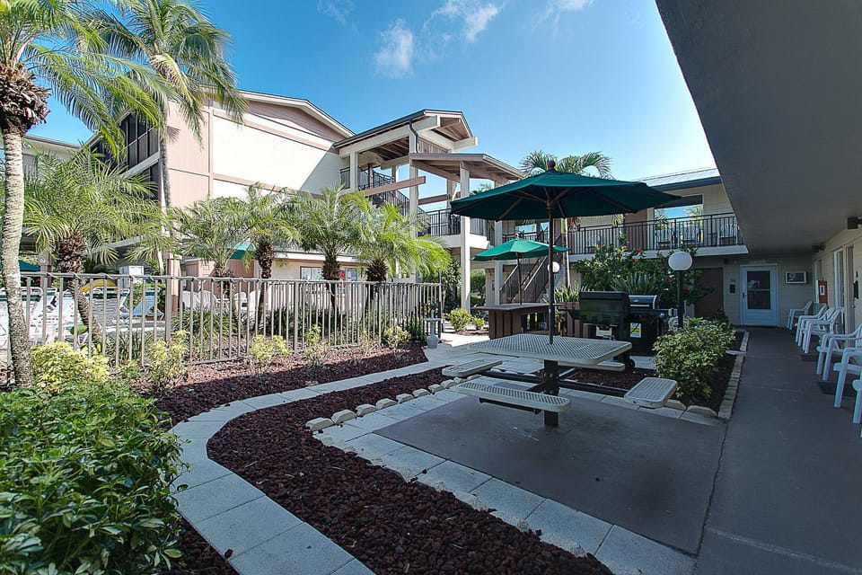Caribbean Beach Club Hotel in Estero Island