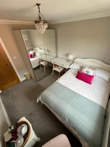 Cosy room near Poole, Dorset Hotel in Purbeck District
