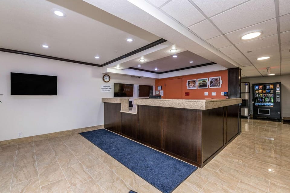 Motel 6 Peoria, IL Hotel in Peoria