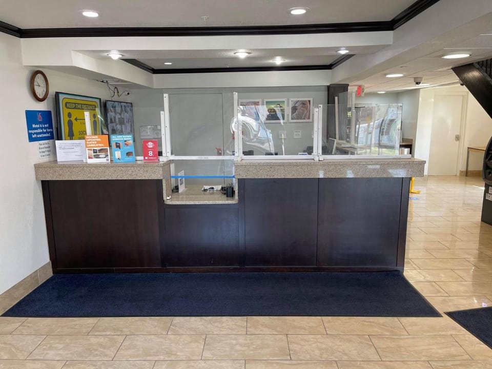 Studio 6  Peoria, IL Hotel in Peoria