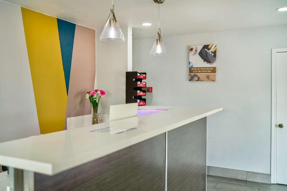 Studio 6  Suites Albany, OR Hotel in Albany