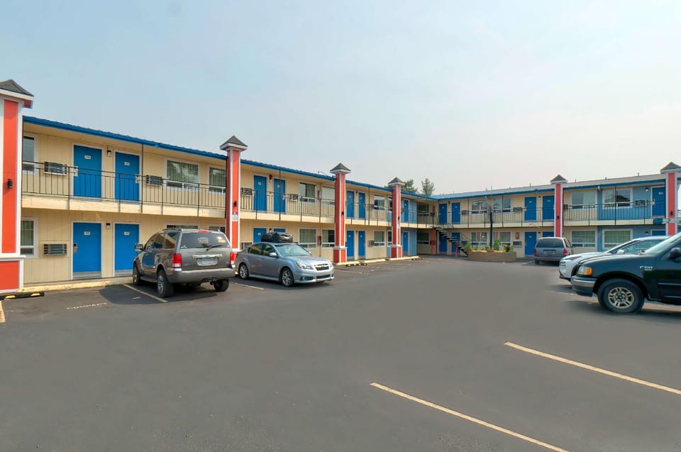 Studio 6  Suites Albany, OR Hotel in Albany