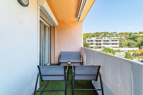 Cassis Le Capucine Hotel in Cassis
