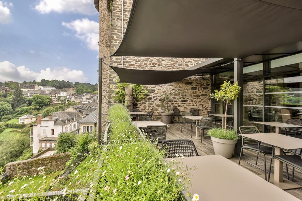 Hotel Joyet de Maubec - Teritoria Hotel in Nouvelle-Aquitaine