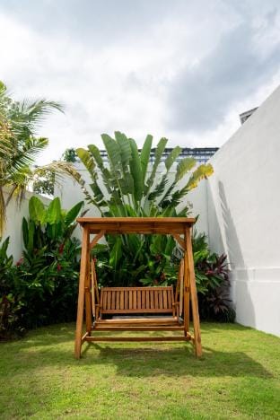 Catur Guesthouse Hotel in North Kuta
