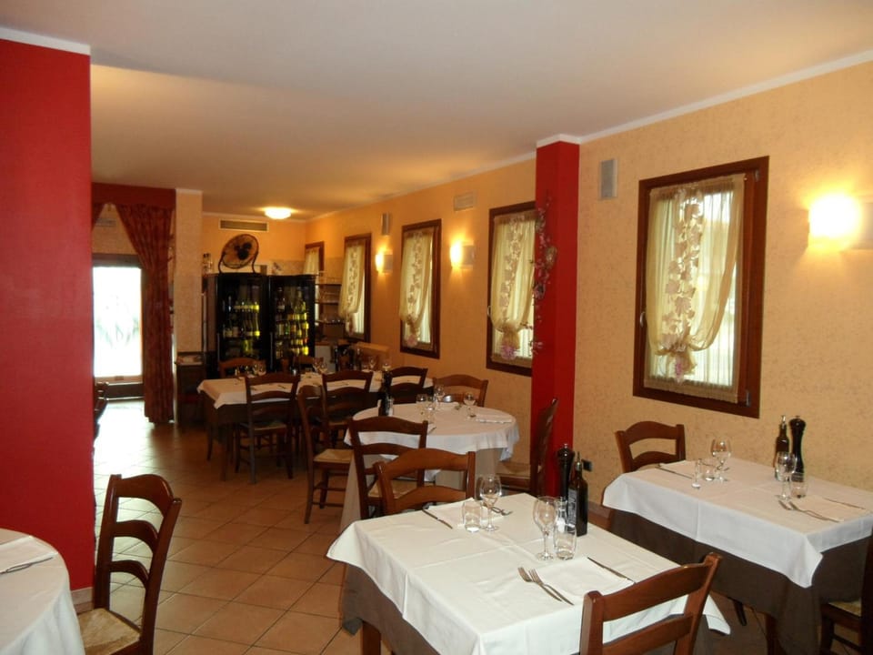 Locanda Gallo Inn in Dolo