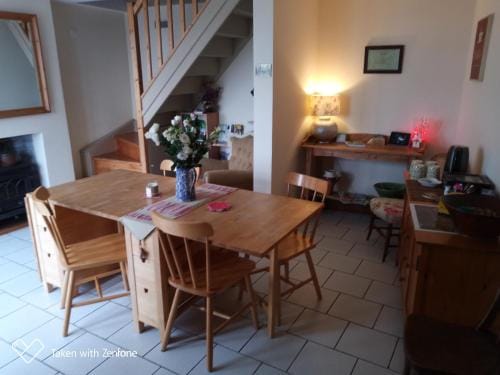 Domfront - Numero CINQ Hotel in Normandy