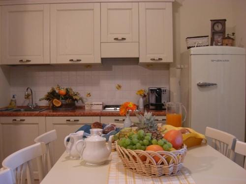 Pietra Preziosa Bed & Breakfast Hotel in Pietra Ligure
