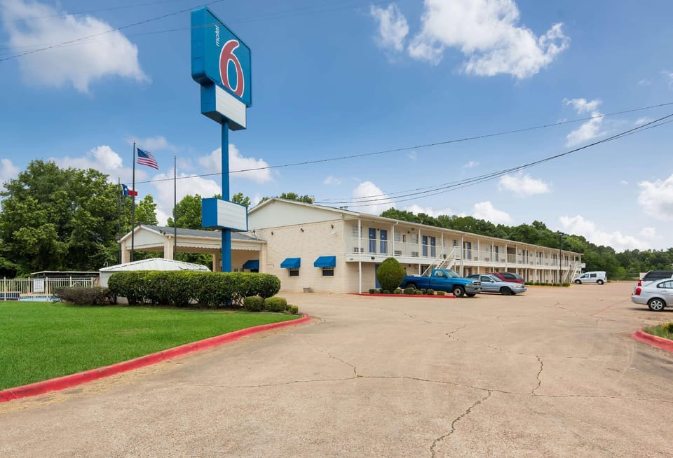 Motel 6 Atlanta, TX Hotel in Arkansas