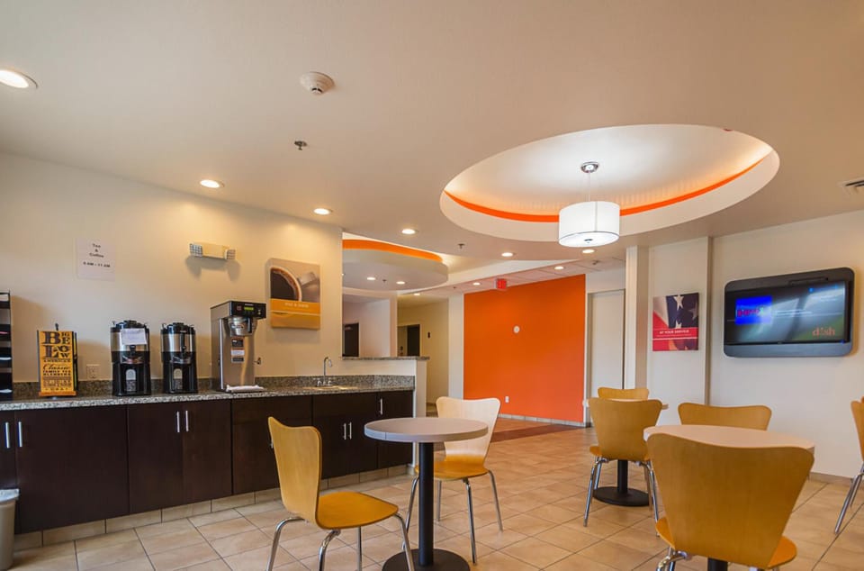 Motel 6 South Bend, IN - Mishawaka Hotel in Roseland