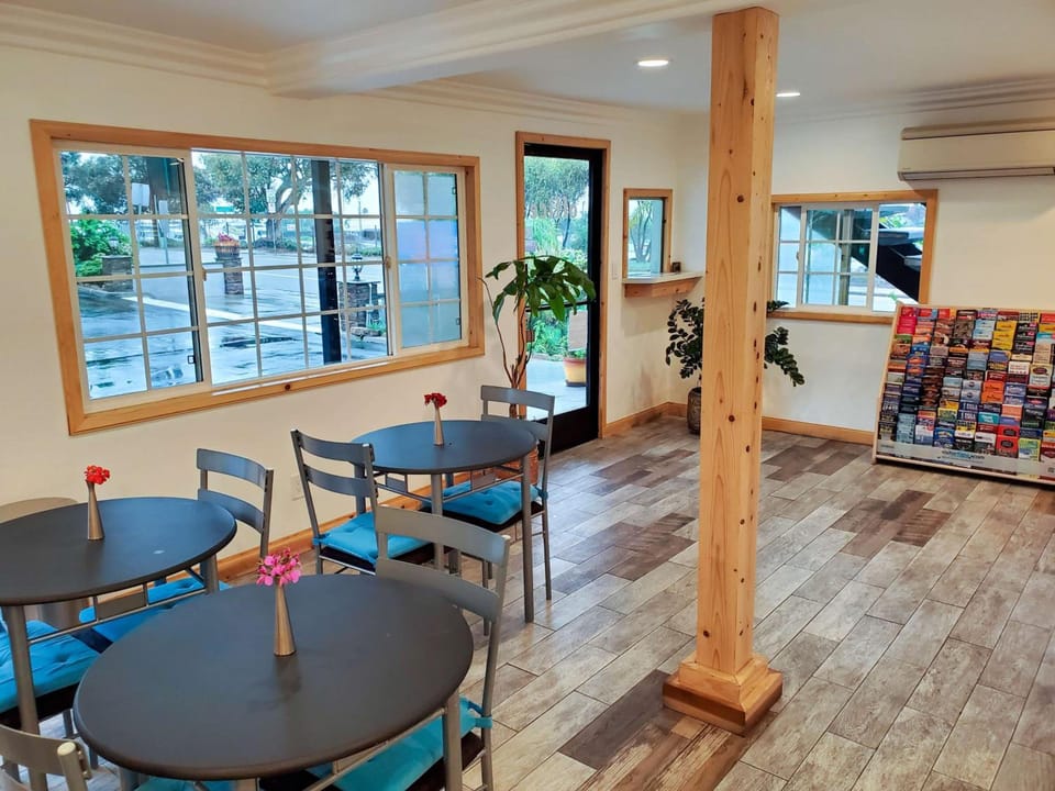 Studio 6  National City, CA - Naval Base San Diego Hotel in National City