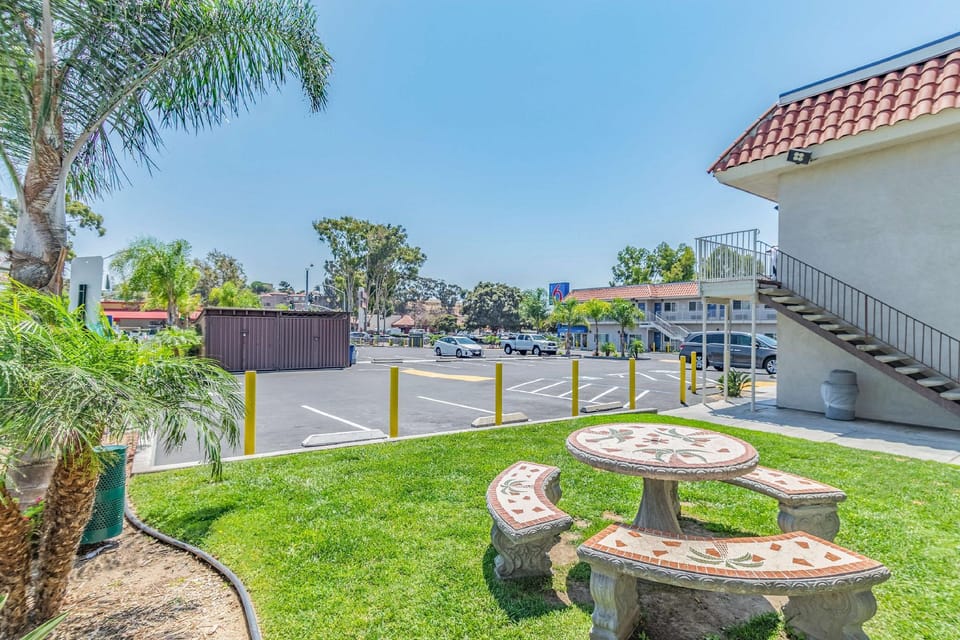 Motel 6 National City, CA Hotel in National City