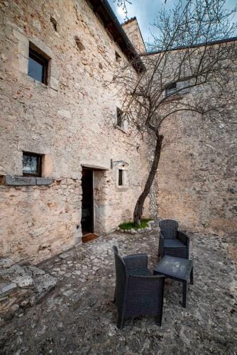 Albergo Diffuso - Rocca Calascio Hotel in Abruzzo