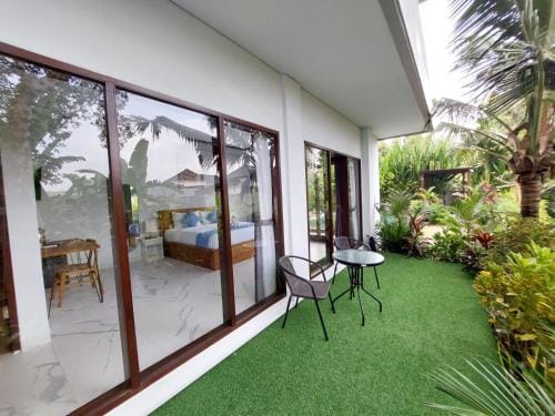 PUSPA guest house Hotel in North Kuta