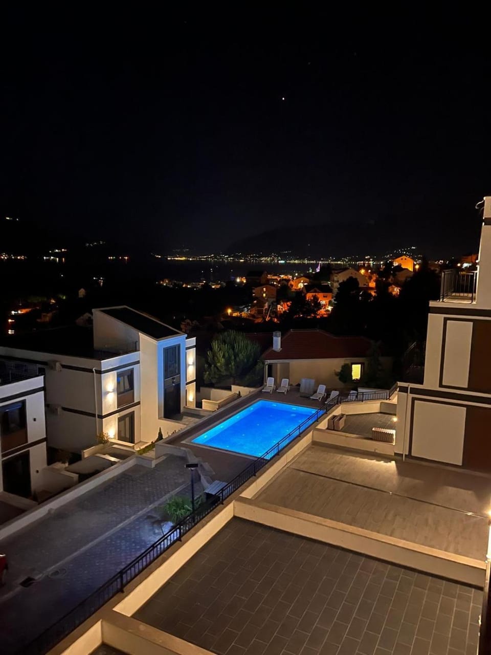 Tivat Terrace Suites Hotel in Kotor Municipality