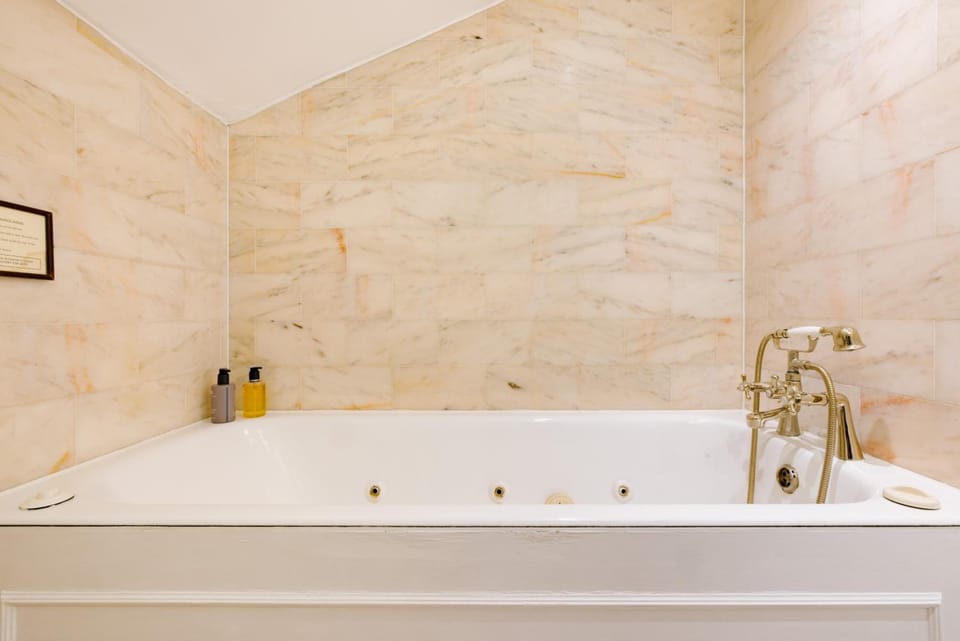 The Abbey Court Notting Hill Hotel in City of Westminster
