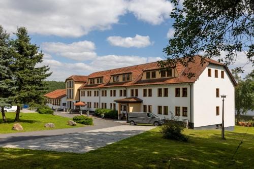 Riverdam Boutique Hotel Hotel in Ilmenau