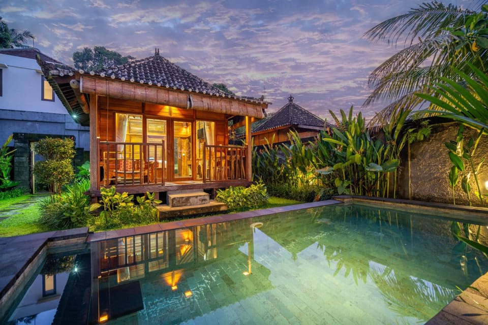 Villa Kayu By Mardika Resort in Abiansemal