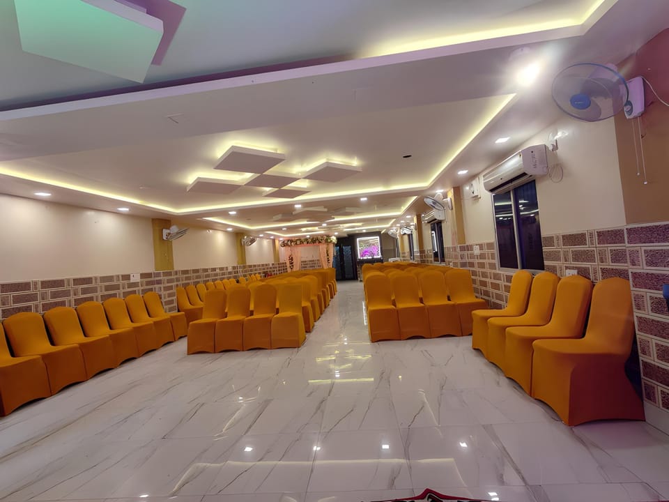 Hotel Rajshree International Hotel in India