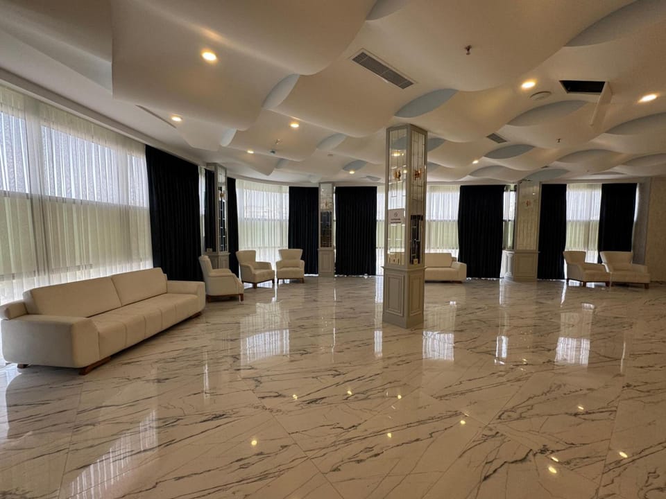 Titanik Baku Hotel in Baku